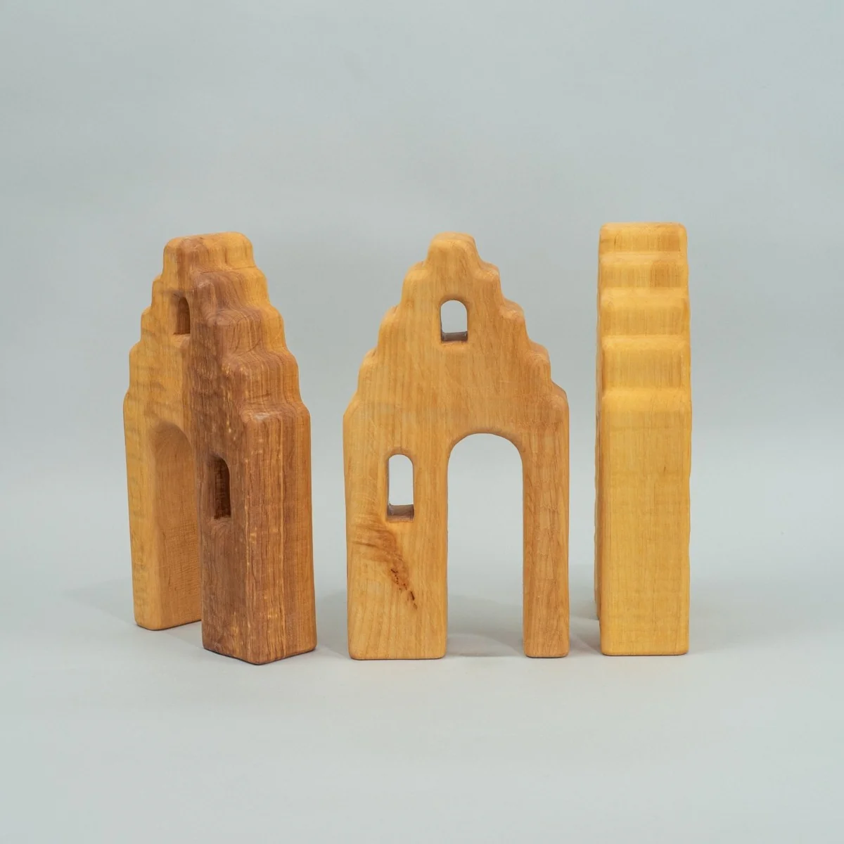 Bikeho Medieval House with 2 Windows - Image 3