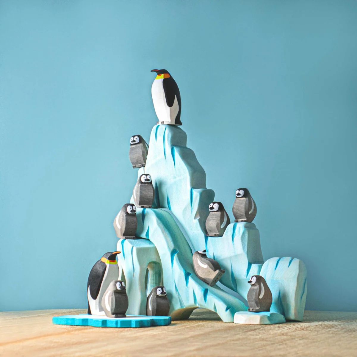 BumbuToys Wooden Birds - Emperor Penguin Family - Set of 3 - Image 7