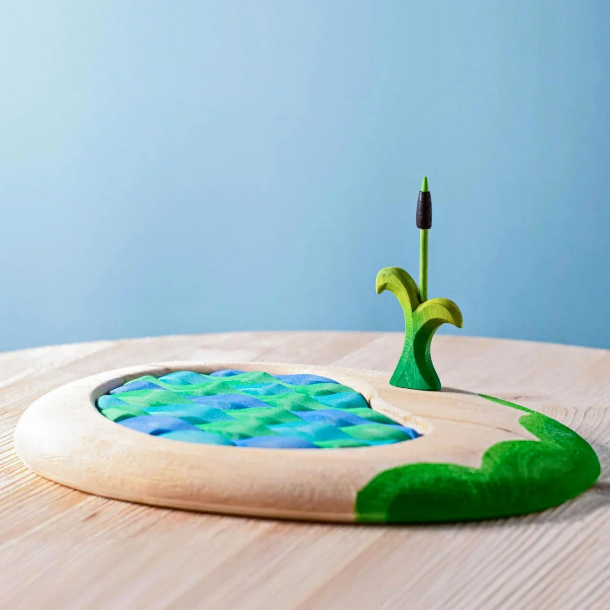 BumbuToys Waterscape Wooden Figures - Lake Puzzle & Cattails - Set of 2