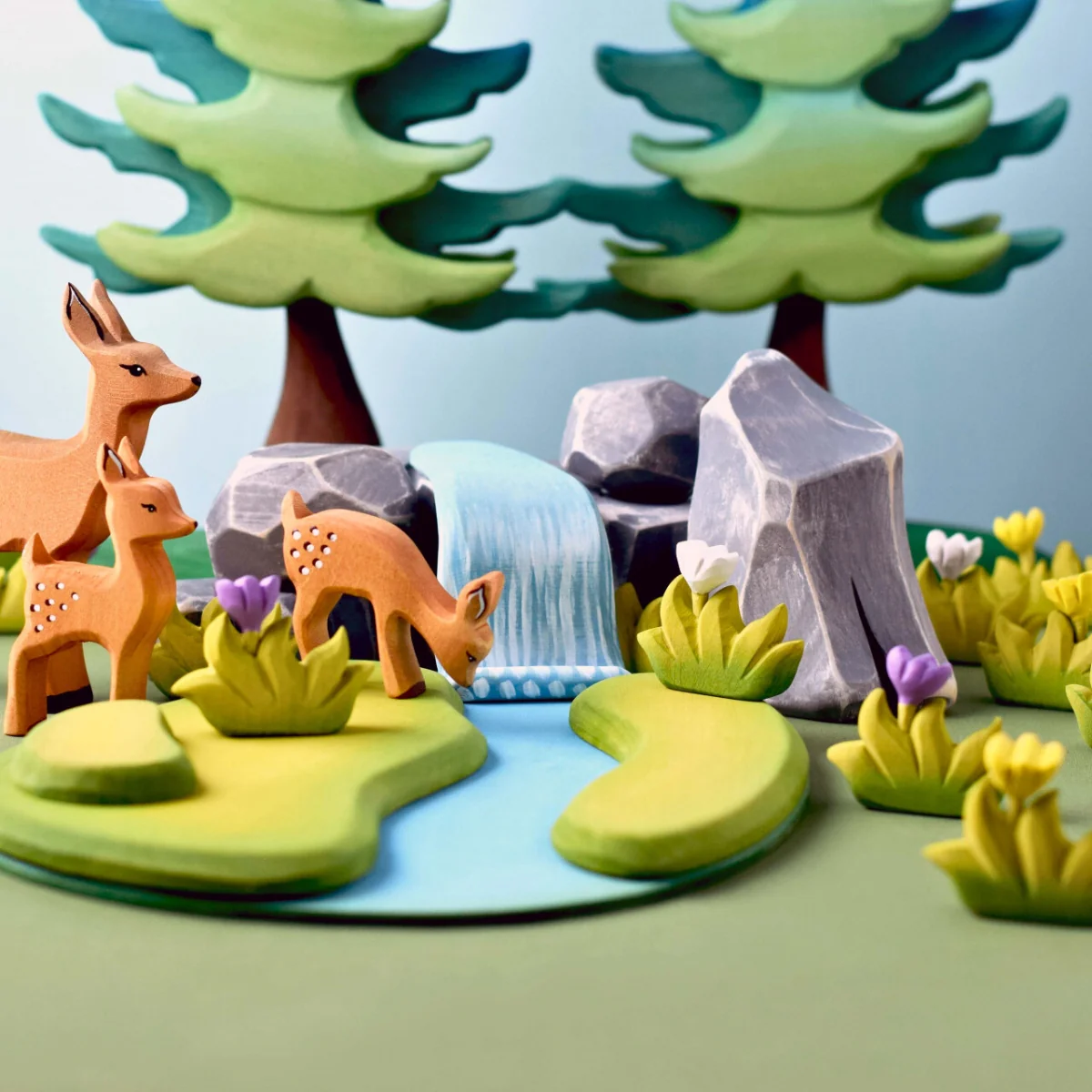 BumbuToys Wooden Animal - Deer Fawn - Eating - Image 5