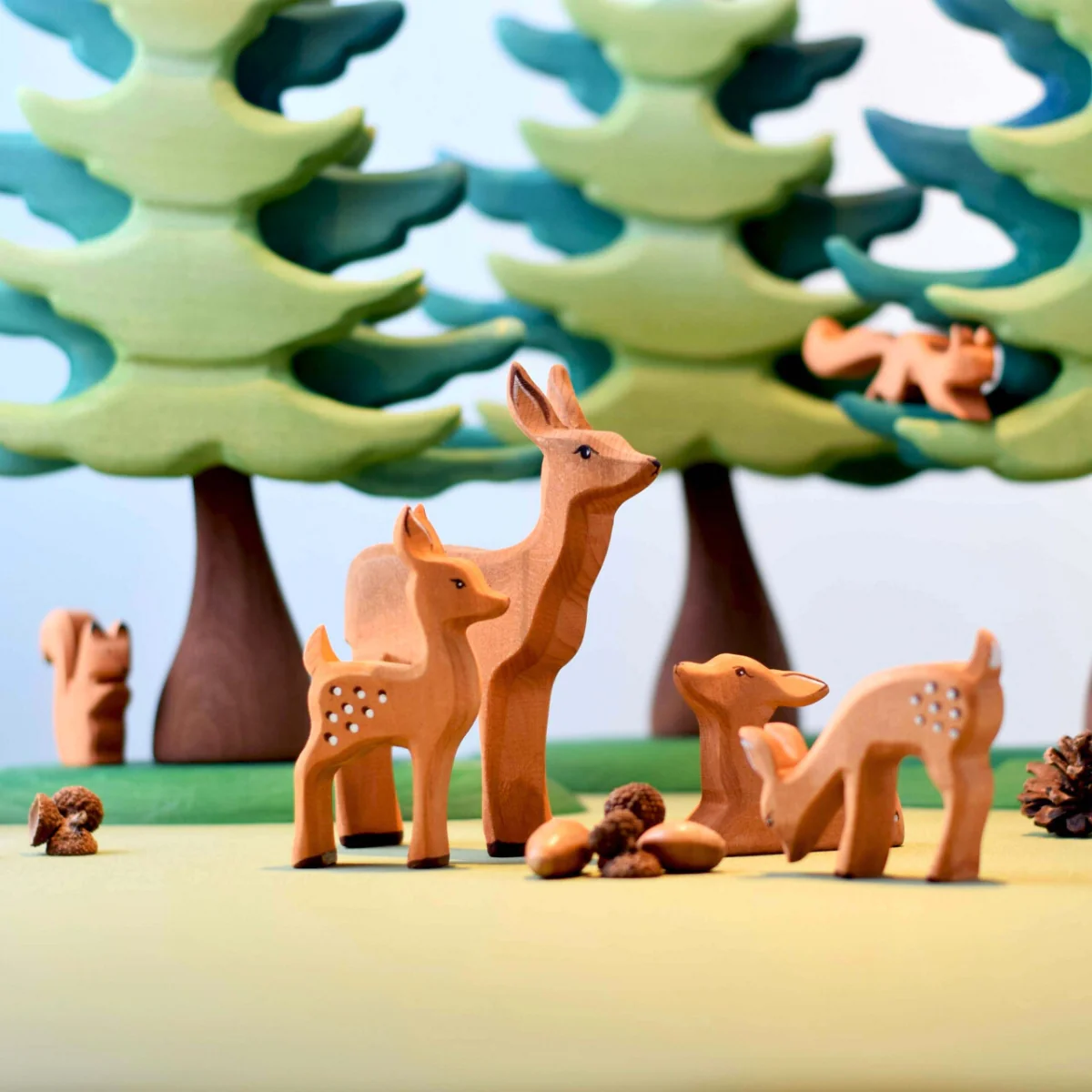 BumbuToys Wooden Animal - Deer Doe - Image 3
