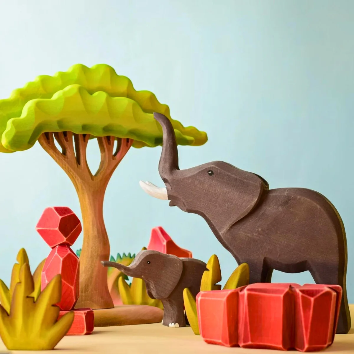 BumbuToys Wooden Animals - Elephants - Set of 2 - Image 5