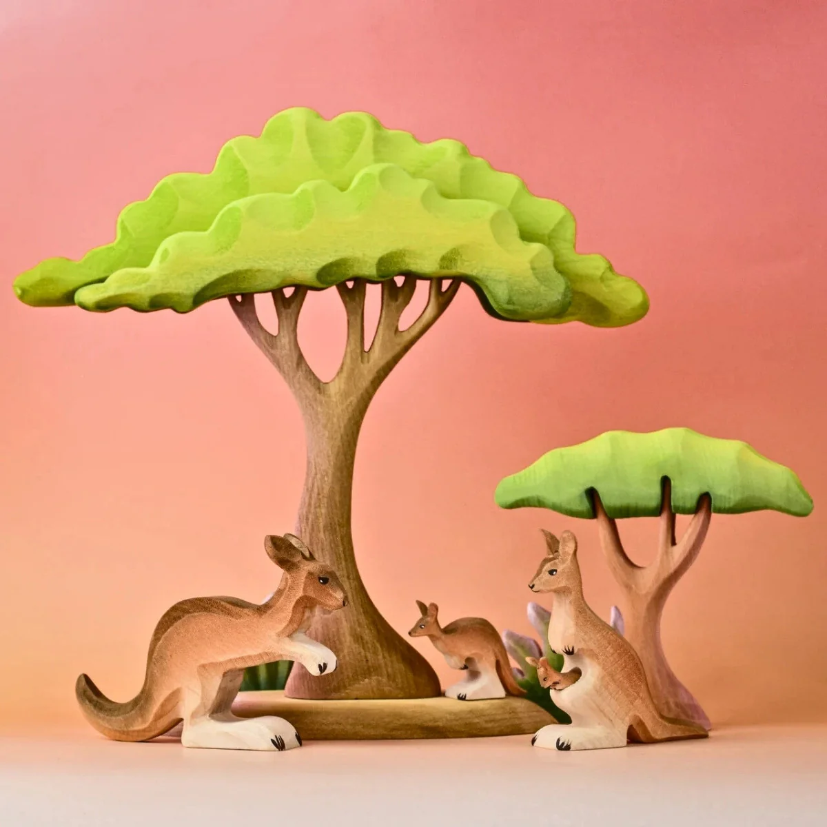 BumbuToys Wooden Animal - Kangaroo Family - Set of 4 - Image 2