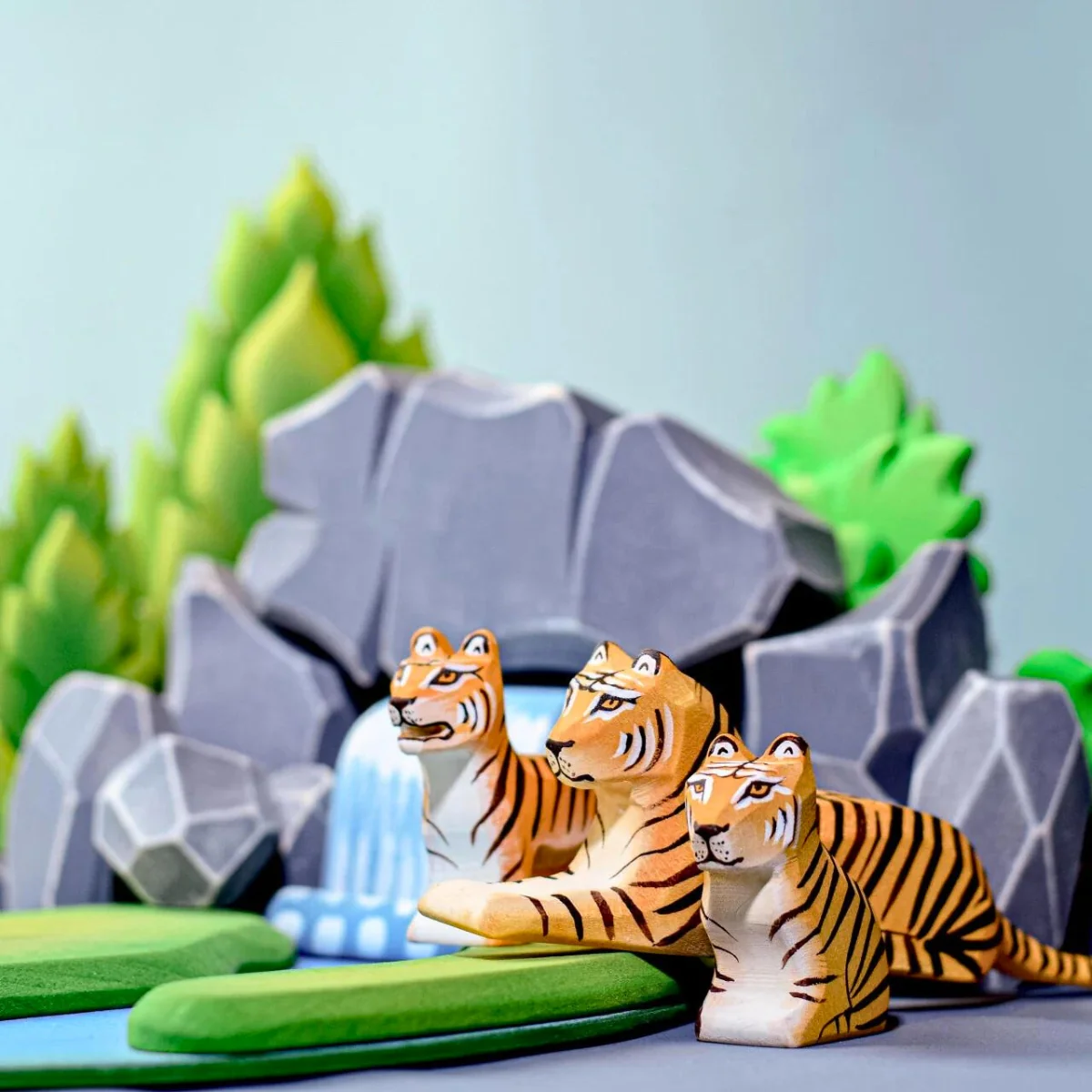 BumbuToys Wooden Animal - Tiger Cub - Sitting - Image 5