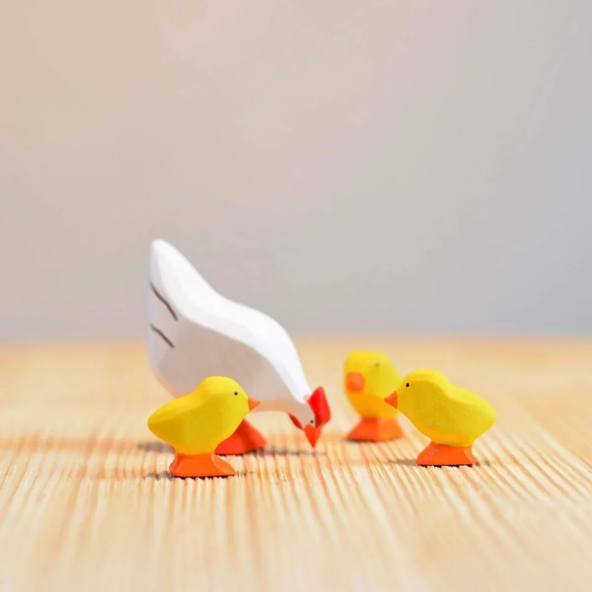 BumbuToys Wooden Bird - Chick - Image 4