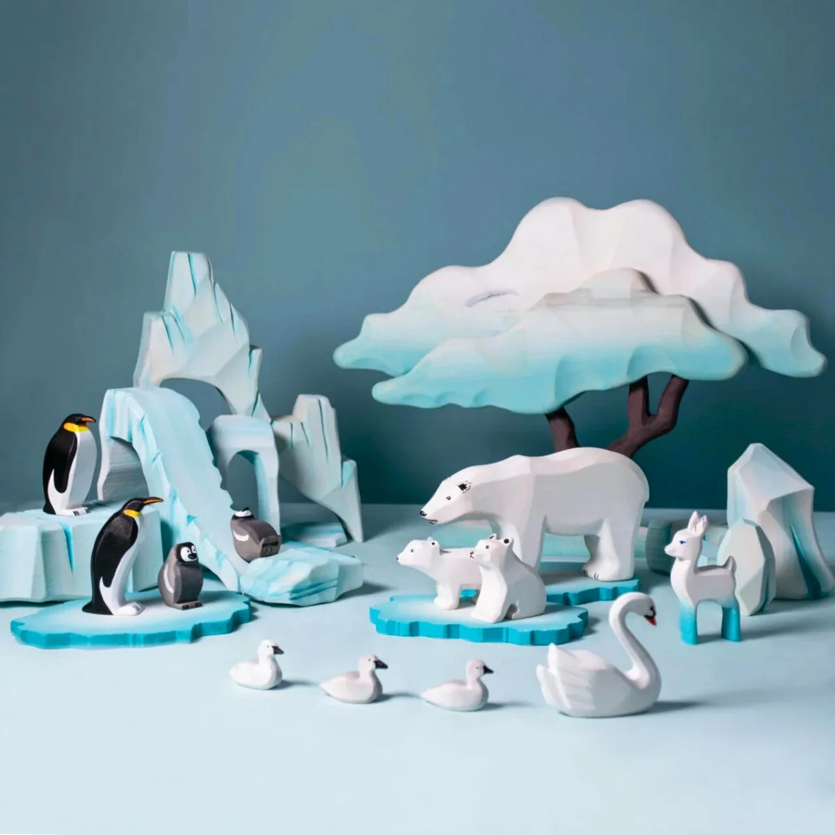 BumbuToys Wooden Bird - Emperor Penguin Female - Image 7