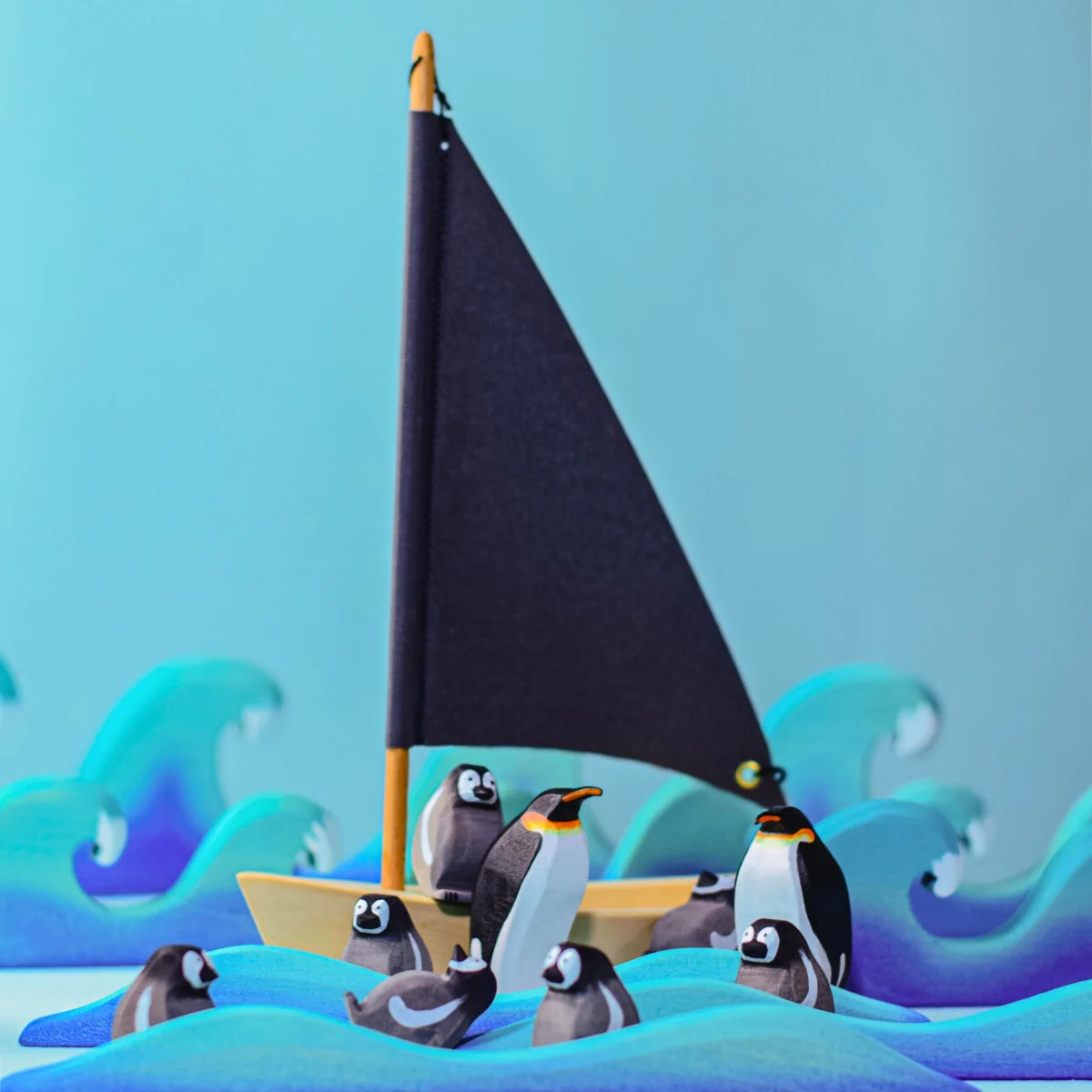 BumbuToys Wooden Bird - Emperor Penguin Male - Image 6