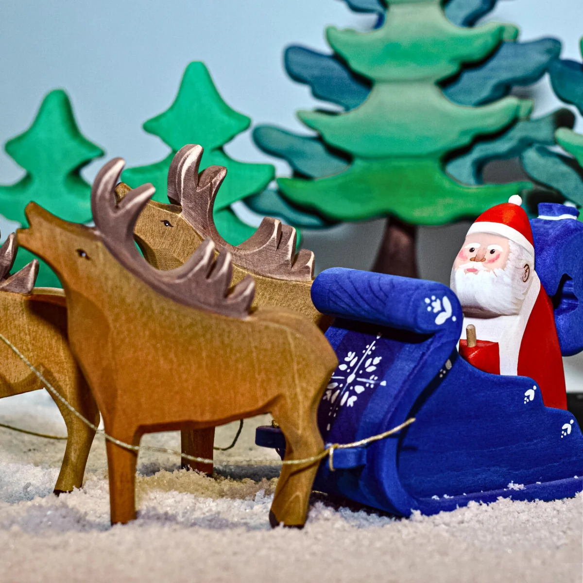 BumbuToys Wooden Christmas Figure - Santa Claus - Image 3