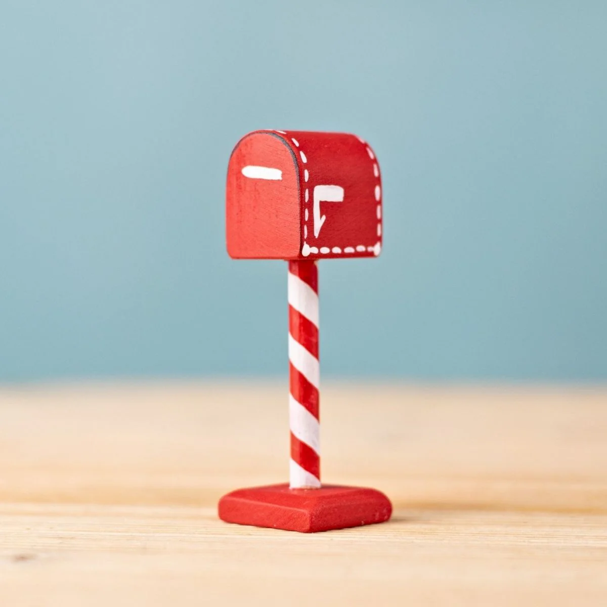 BumbuToys Wooden Christmas Figure - Santa’s Mailbox