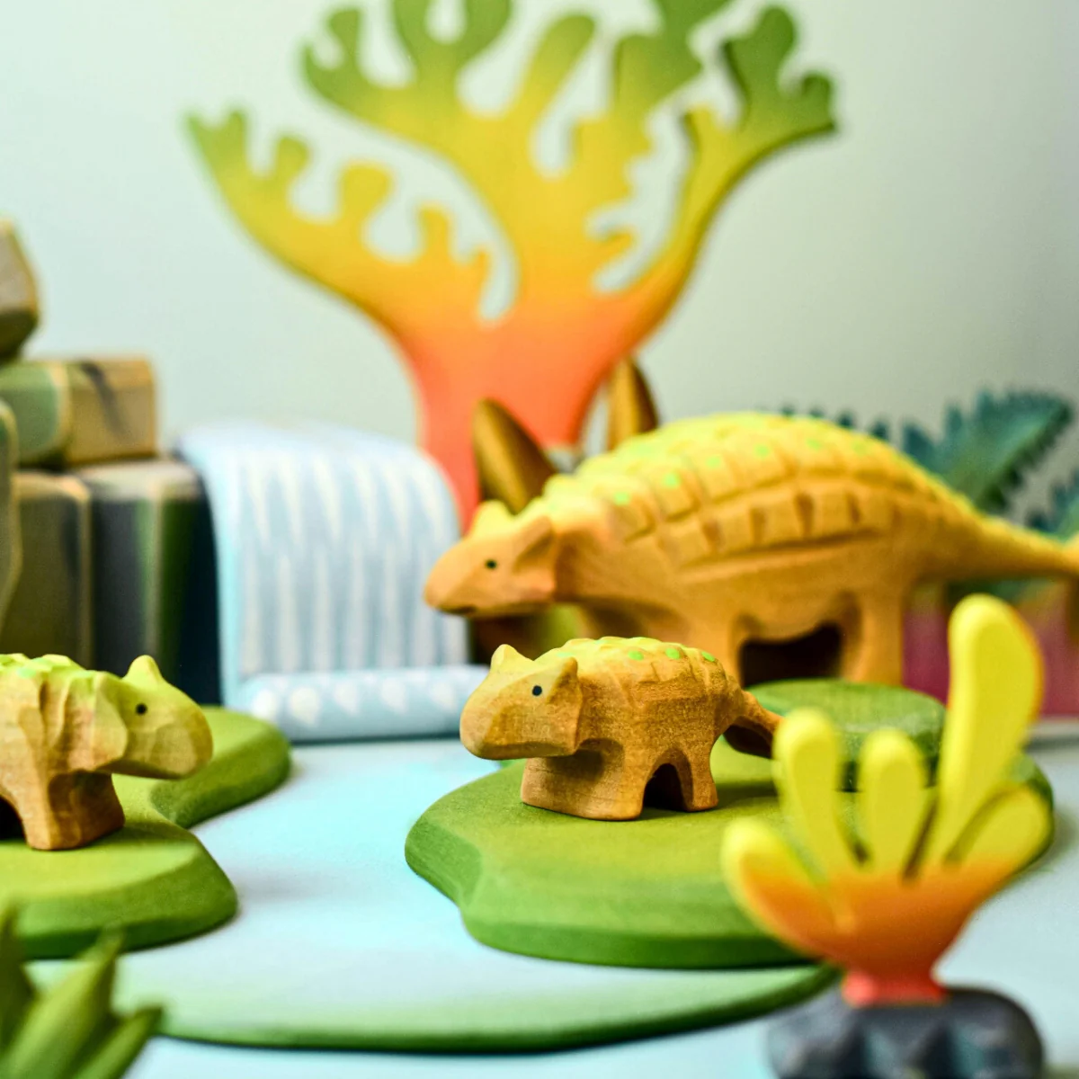BumbuToys Wooden Dinosaurs - Ankylosaurus - Set of 2 - Image 3