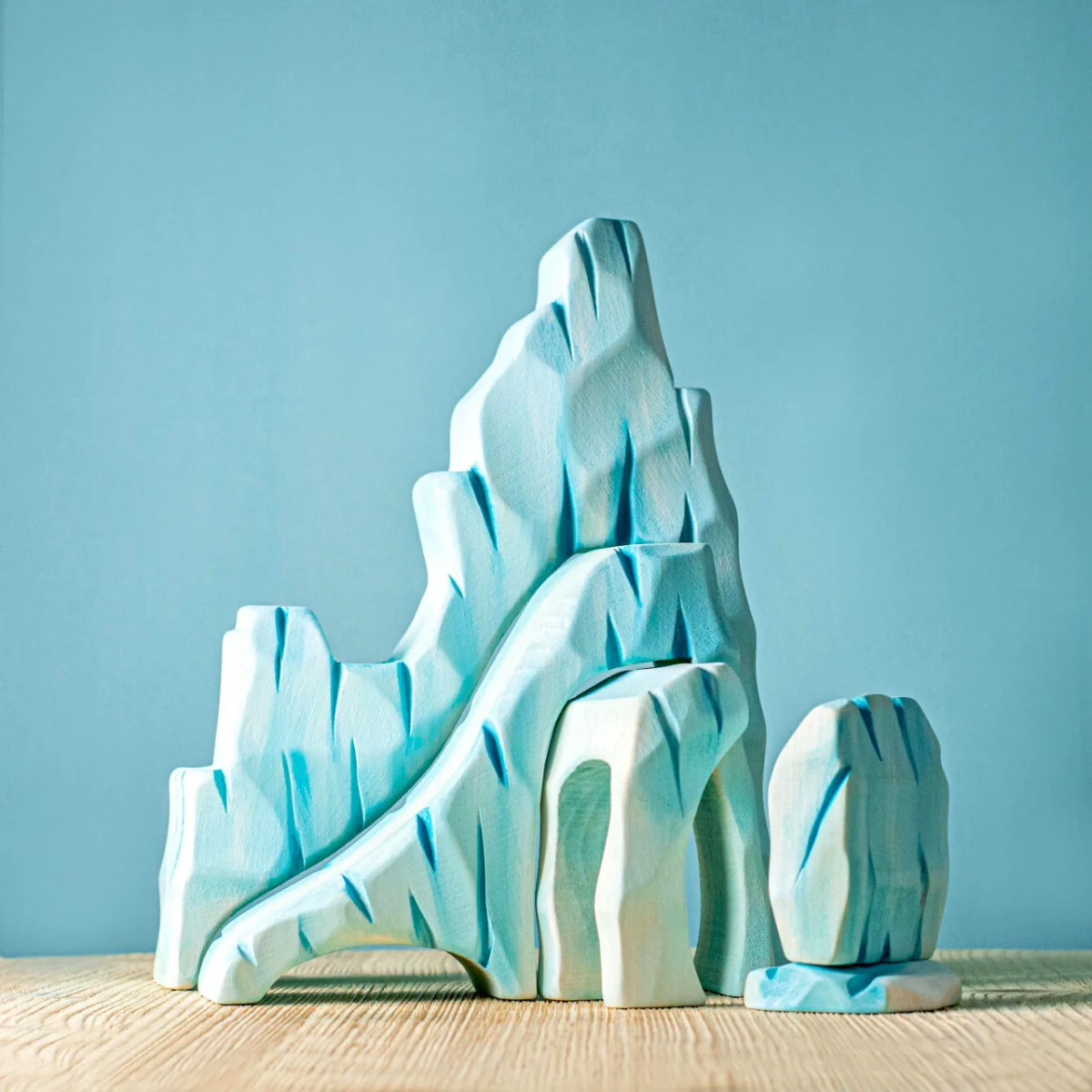 BumbuToys Landscape Wooden Figures - Cliffs - Icy - Set of 5