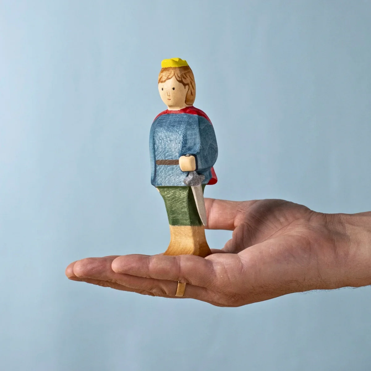 BumbuToys Wooden Medieval Figure - Prince - Image 3