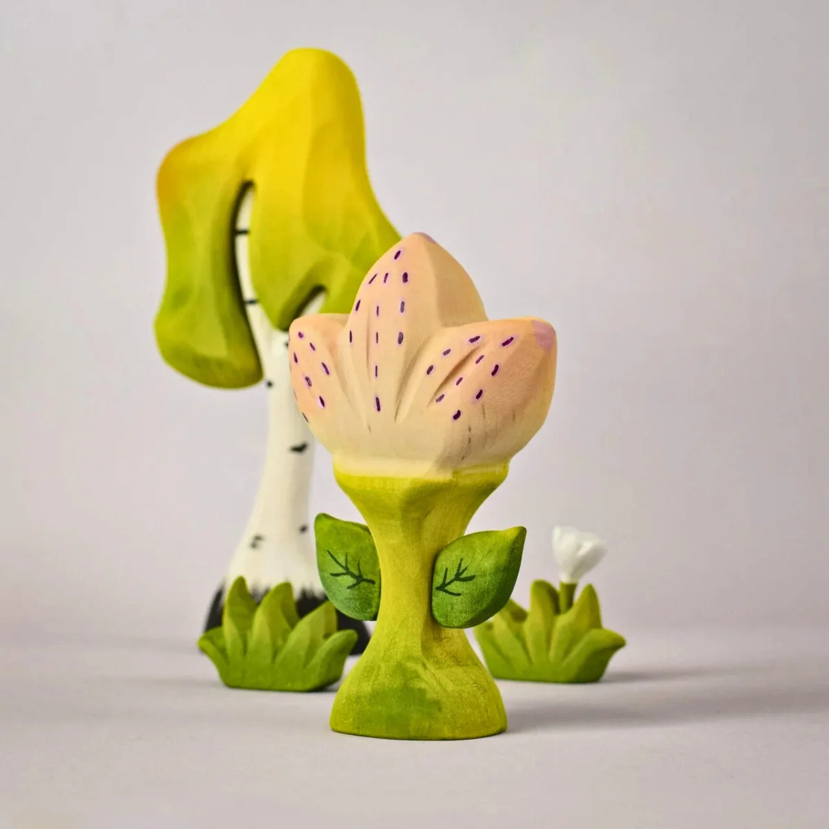 BumbuToys Wooden Plant Figure - Flower - Spring, Zia - Image 2