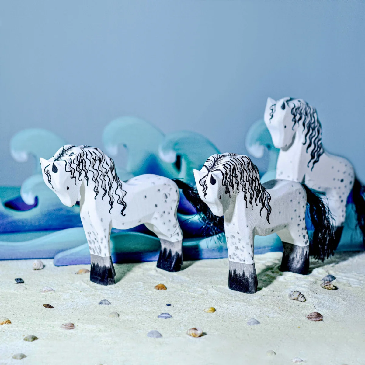 BumbuToys Seascape Wooden Figures - Ocean Waves - Set of 3 - Image 7