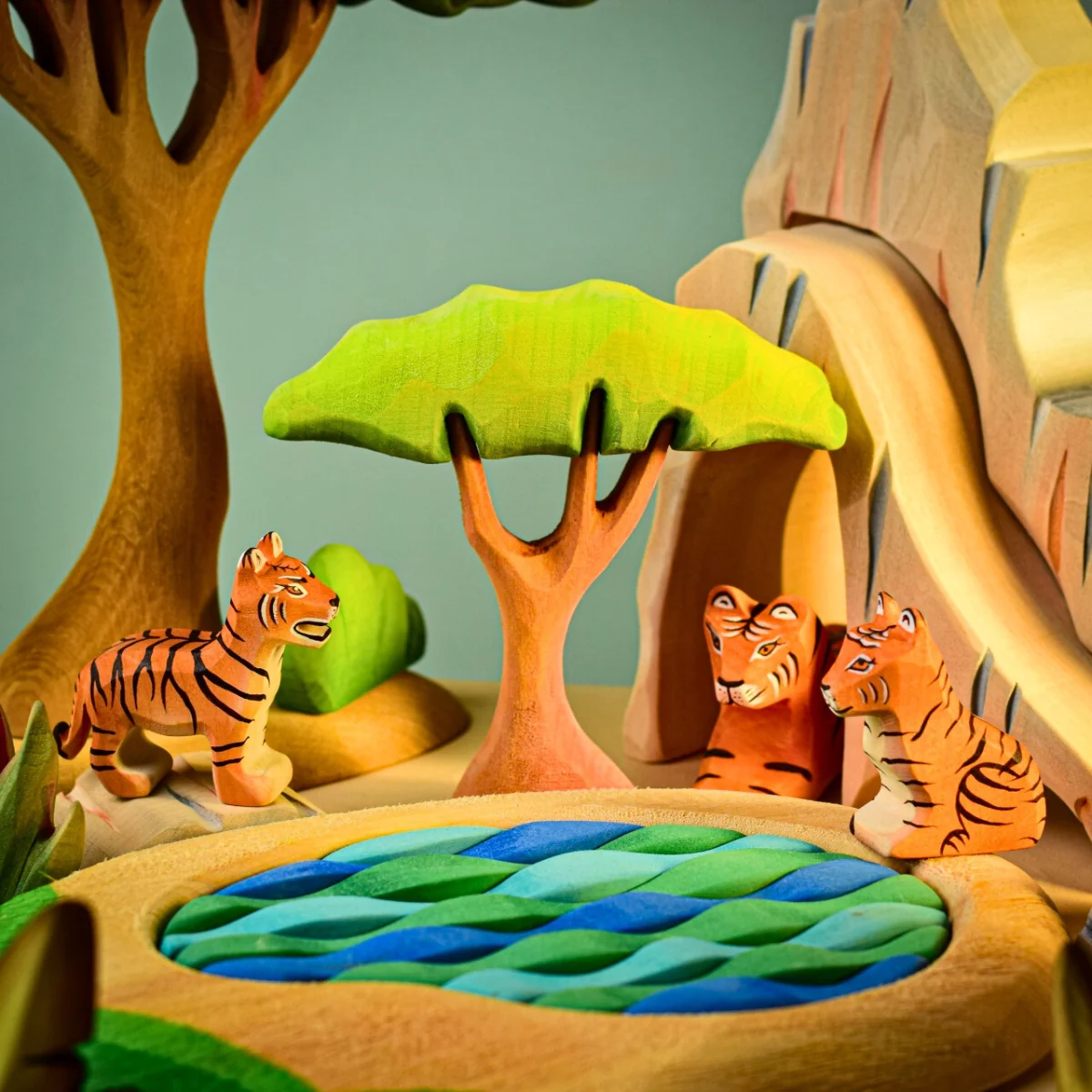 BumbuToys Wooden Tree - Acacia - Set of 2 - Image 4