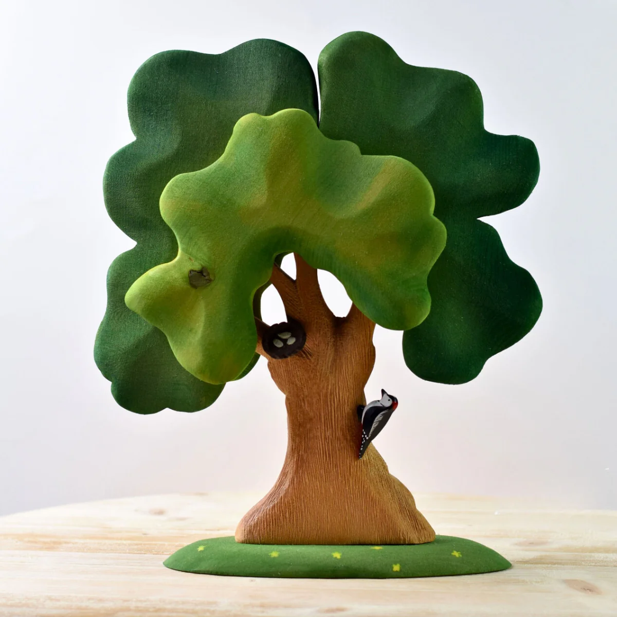 BumbuToys Wooden Tree - Large Oak, Woodpecker & Nest - Set of 3