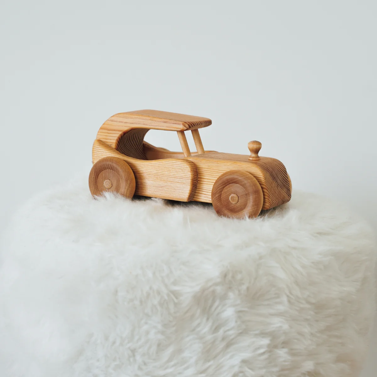 Telleby Debresk Big Personal Car - Image 9
