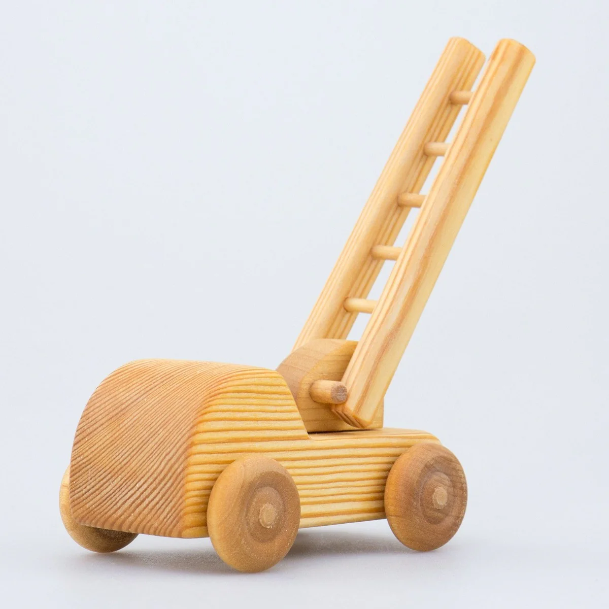 Telleby Debresk Small Fire Engine - Image 7