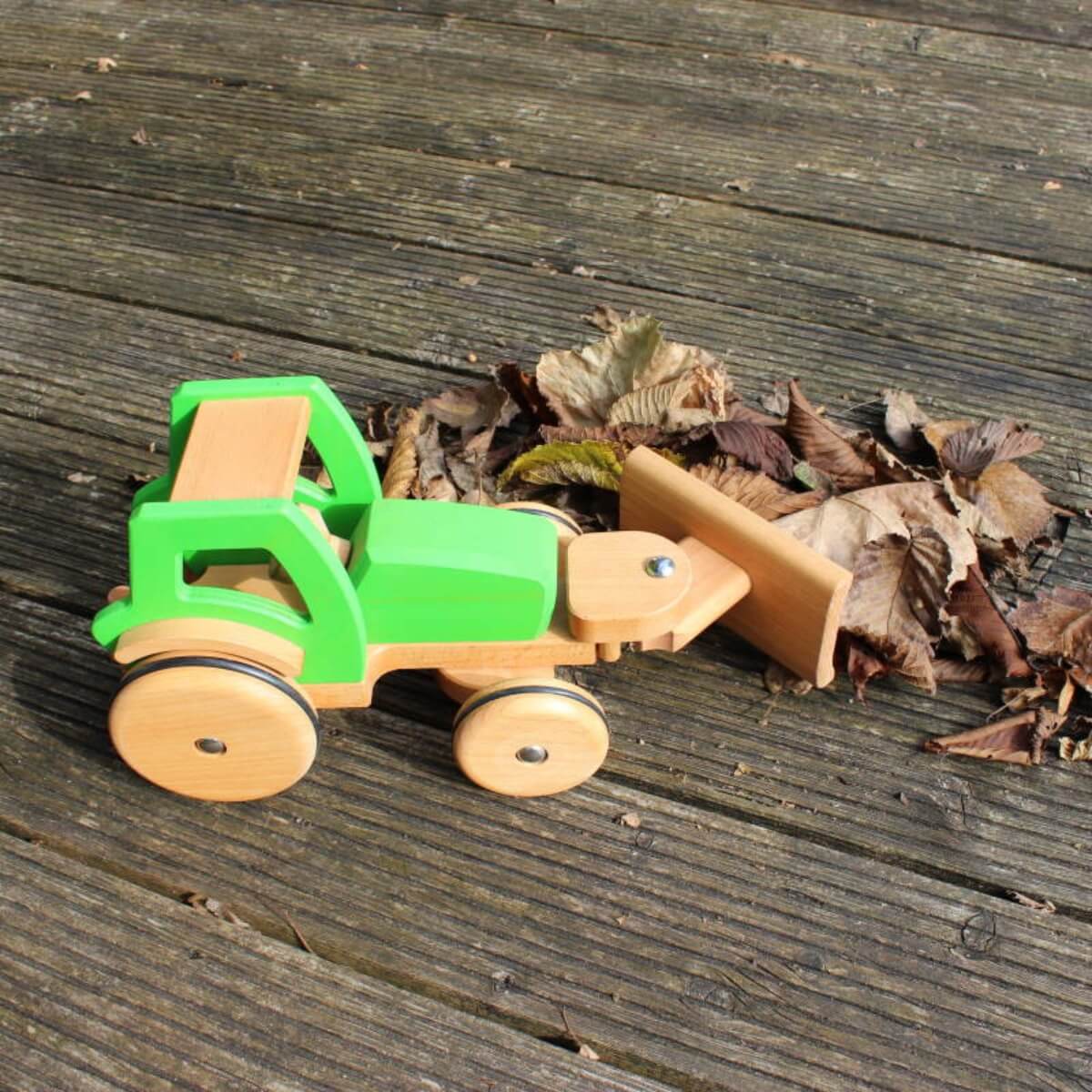 Dynamiko Wooden Tractor Accessory Snow Blade - Image 3