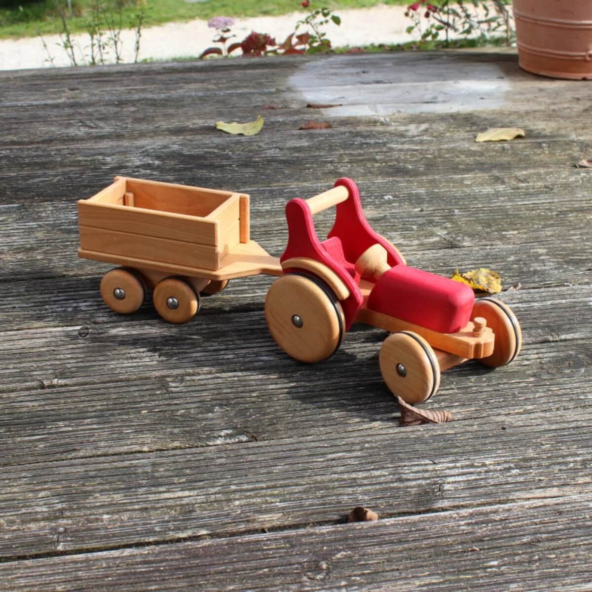 Dynamiko Wooden Tractor Accessory Two-Axle Trailer - Image 5