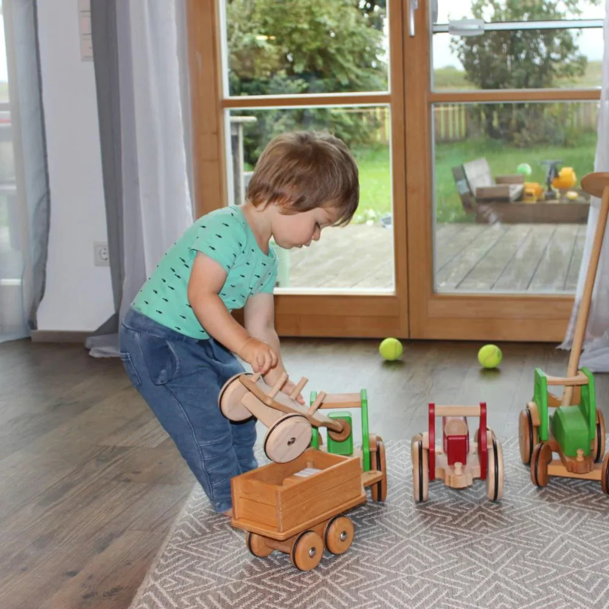 Dynamiko Wooden Tractor Accessory Two-Axle Trailer - Image 8