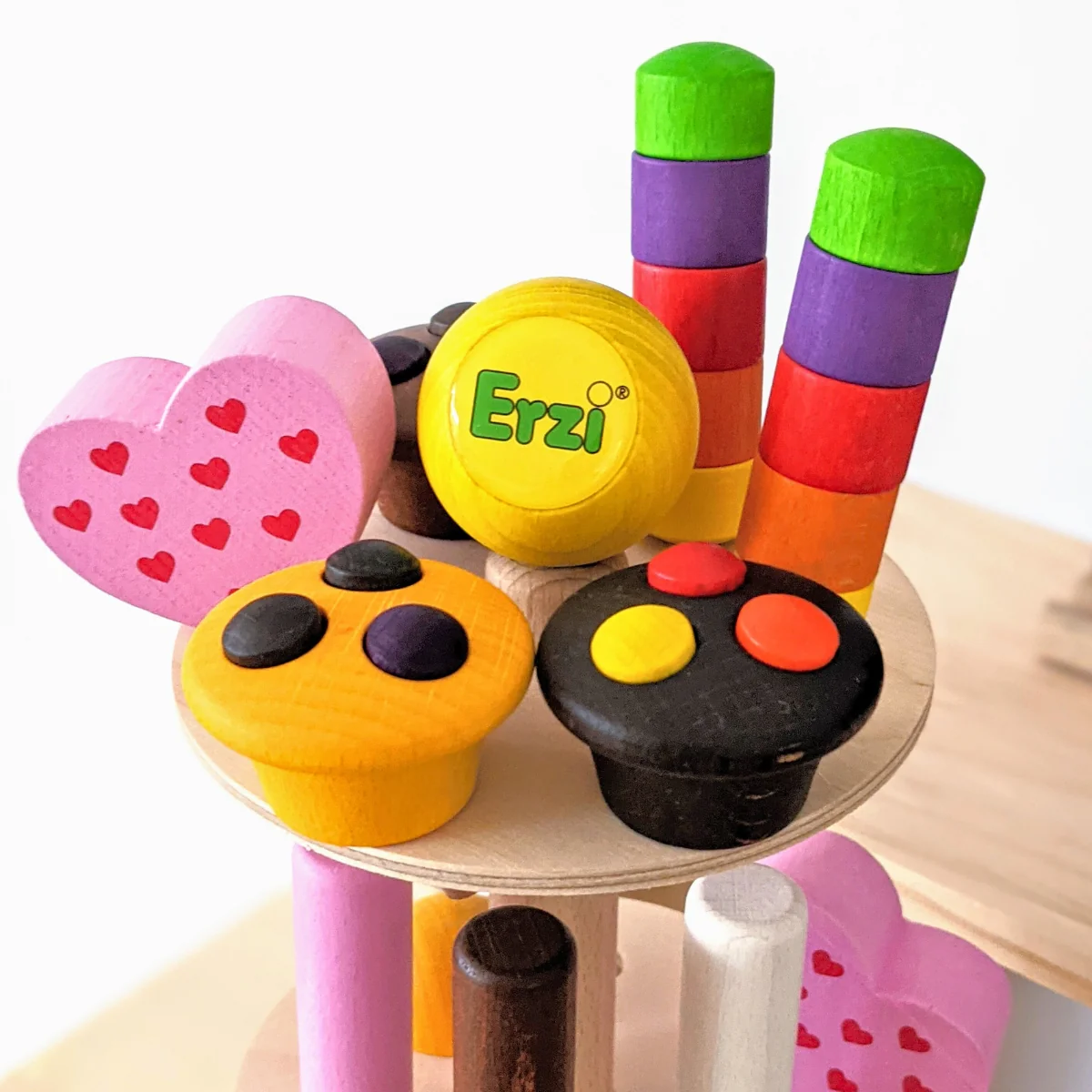 Erzi Rainbow Ice Block Lolly - Image 2