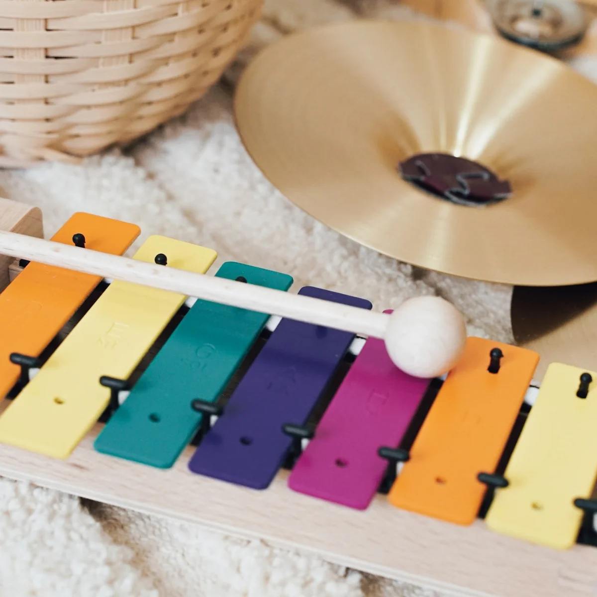 Goldon Metallophone 7 Sound Plates in Boomwhackers Colours with Handle Pentatonic - Image 4
