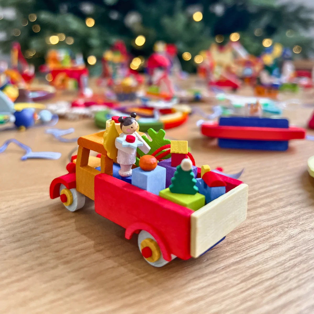 Graupner Christmas Tree Ornament - Trucks - Image 3