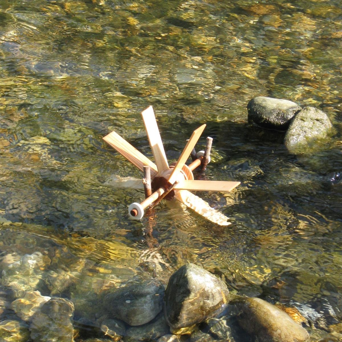 Kraul Waterwheel Small - Image 2