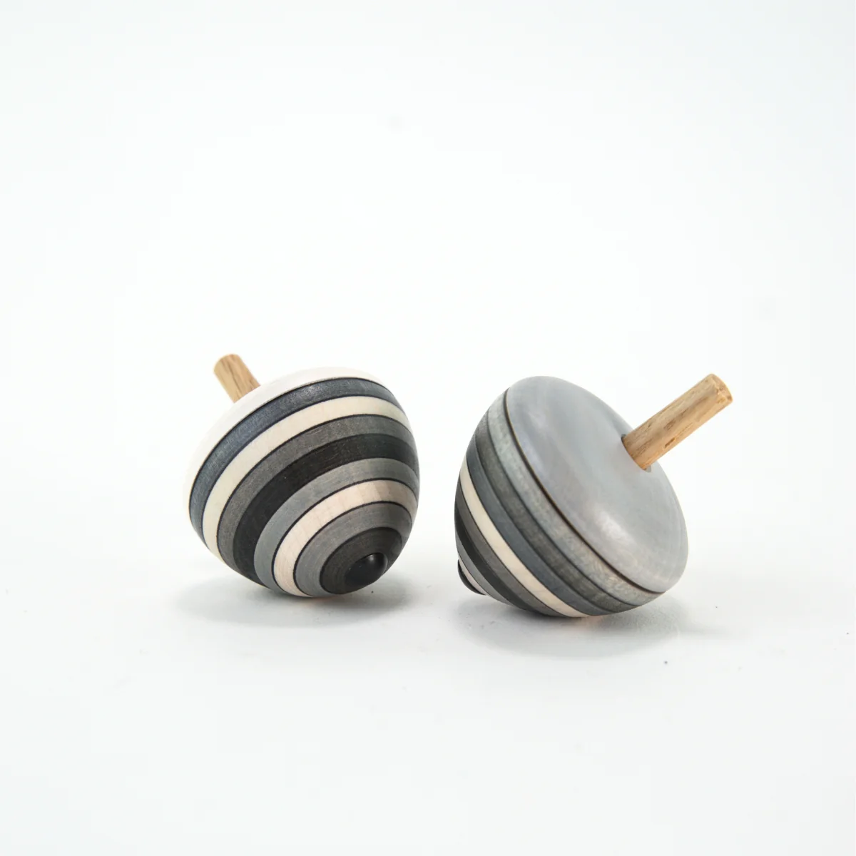 Mader Egg Spinning Top - Image 7