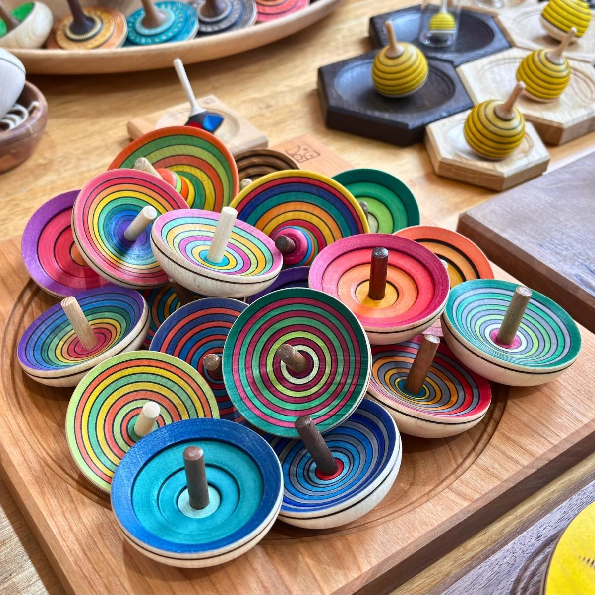 Mader Flora Spinning Top - Image 2