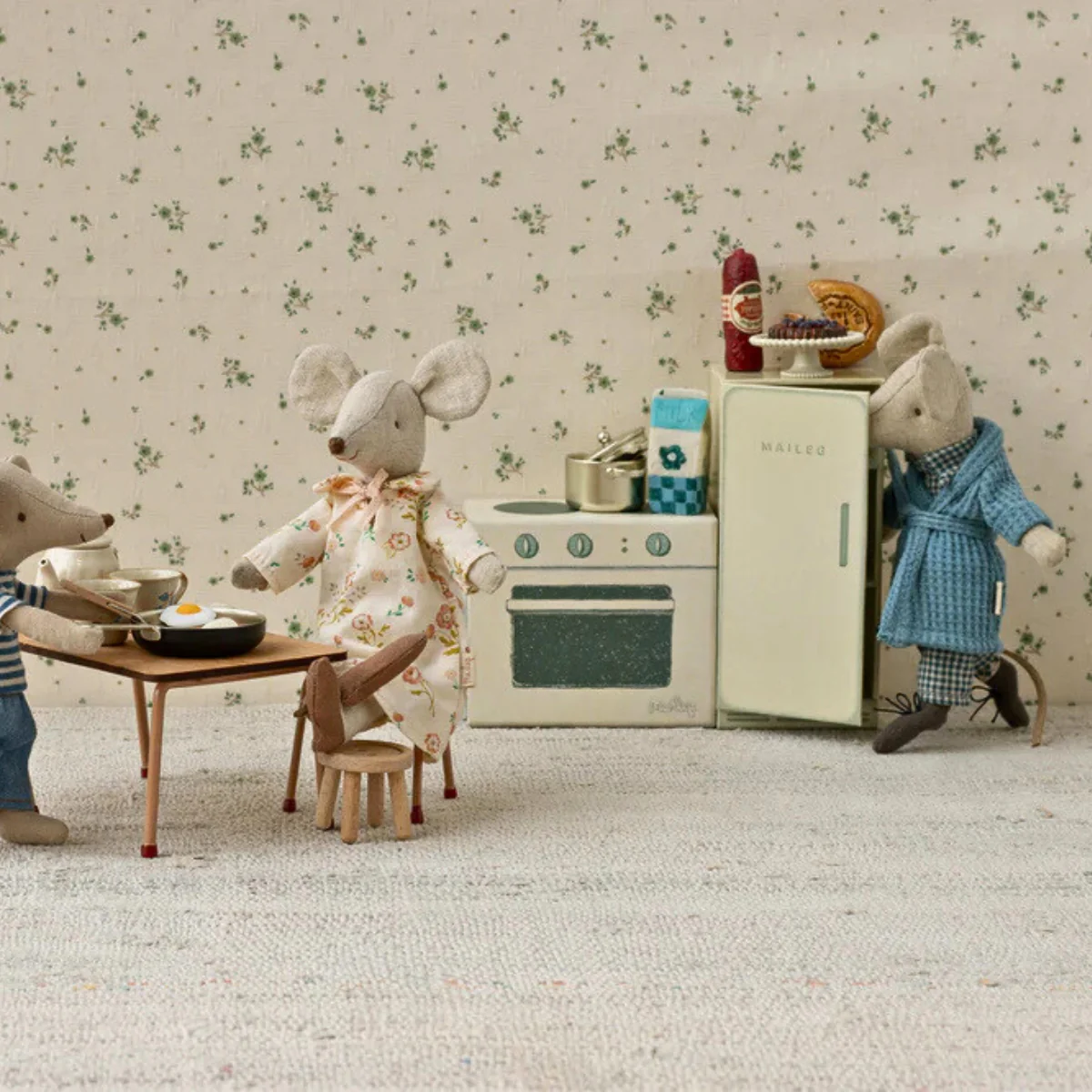 Maileg Mouse Cooking Set (2024) - Image 4