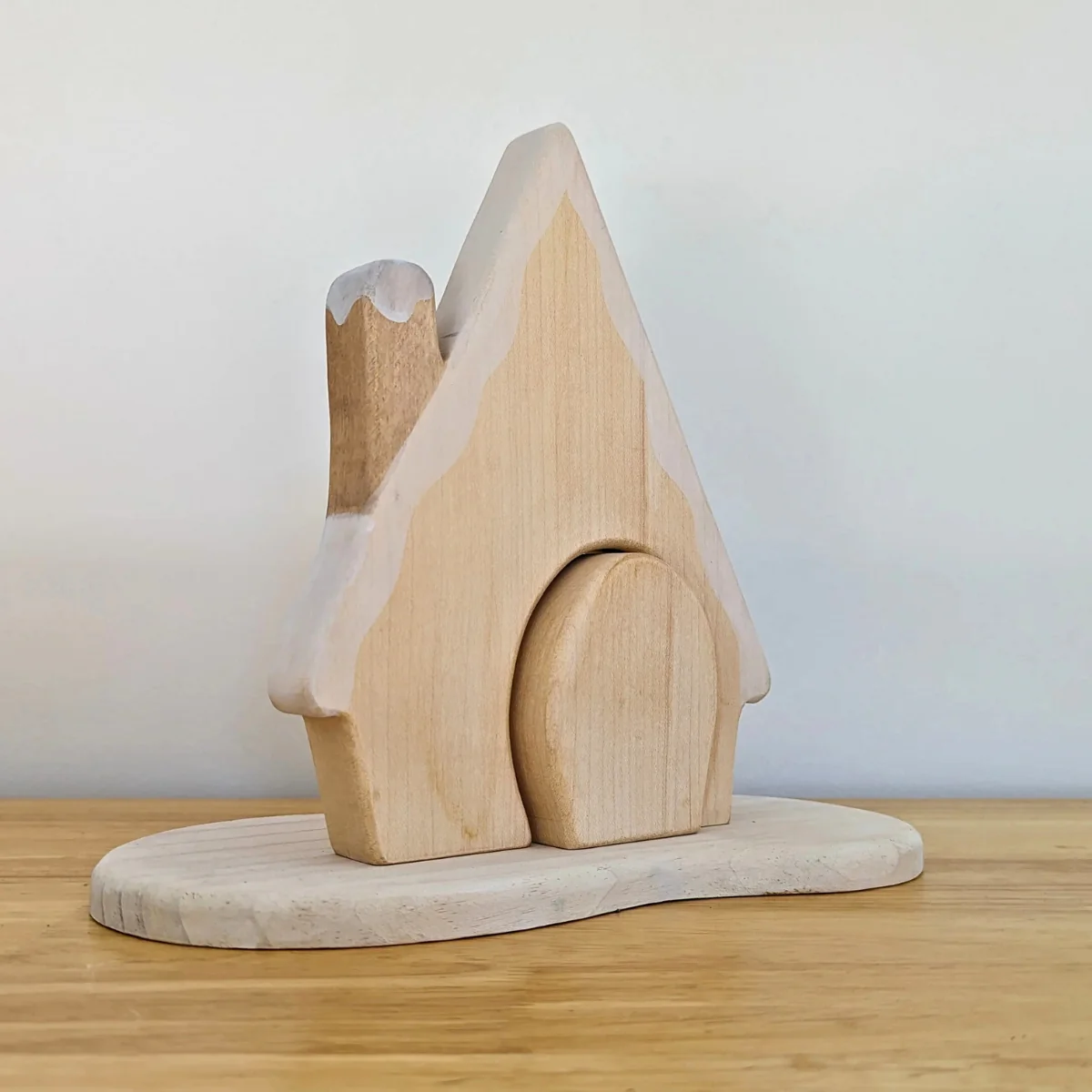 NOM Handcrafted - Gingerbread House - Image 6