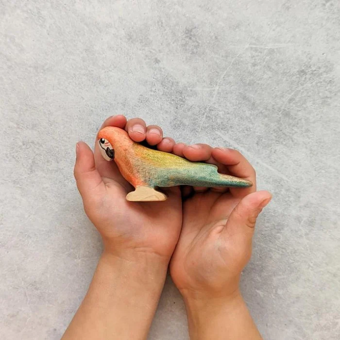 NOM Handcrafted - Macaw Scarlet - Image 2