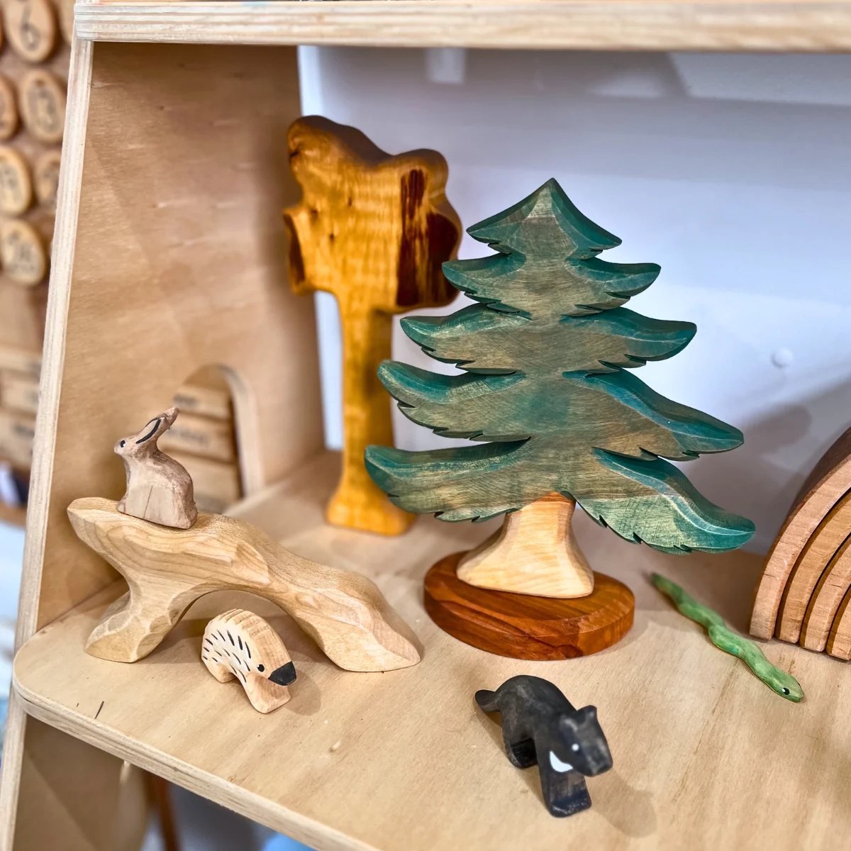 NOM Handcrafted - Meerkat Burrow - Image 6