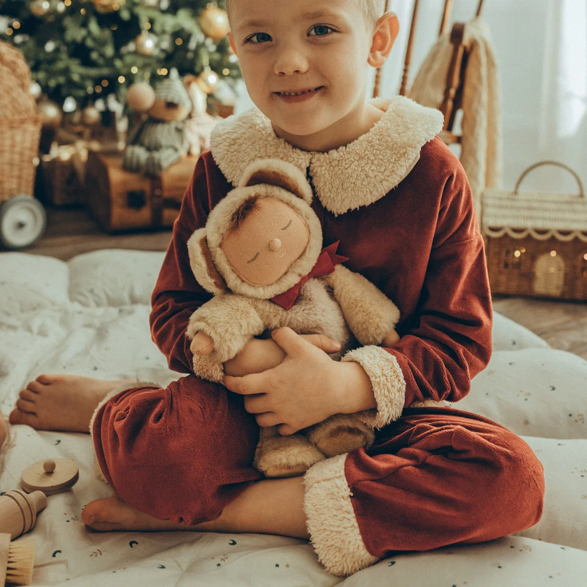 Olli Ella Cozy Dinkums Teddy - Crumble - Image 3