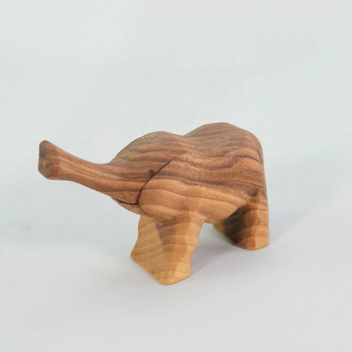 Predan Elephant Small Trunk Up