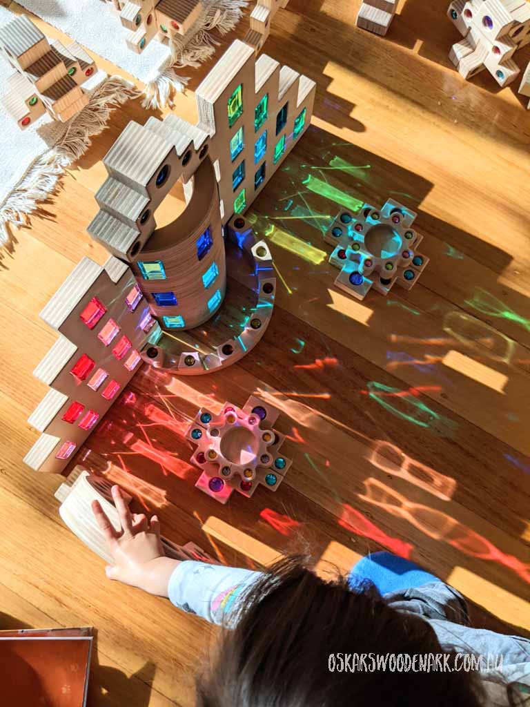 Regenbogenland Translucent Lucite Rainbow Stones with Interlocking Slats - Image 9