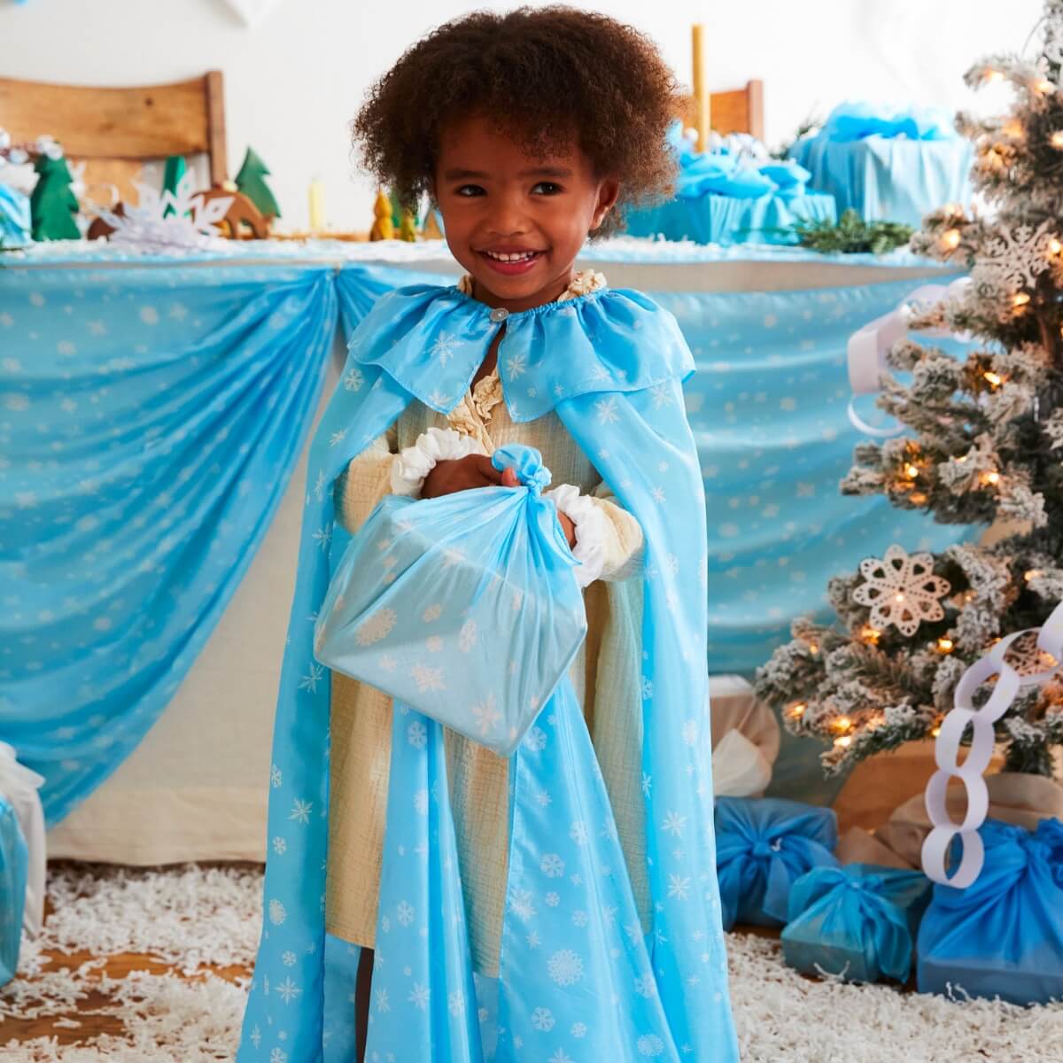 Sarah's Silks Cape - Snowflake - Image 5