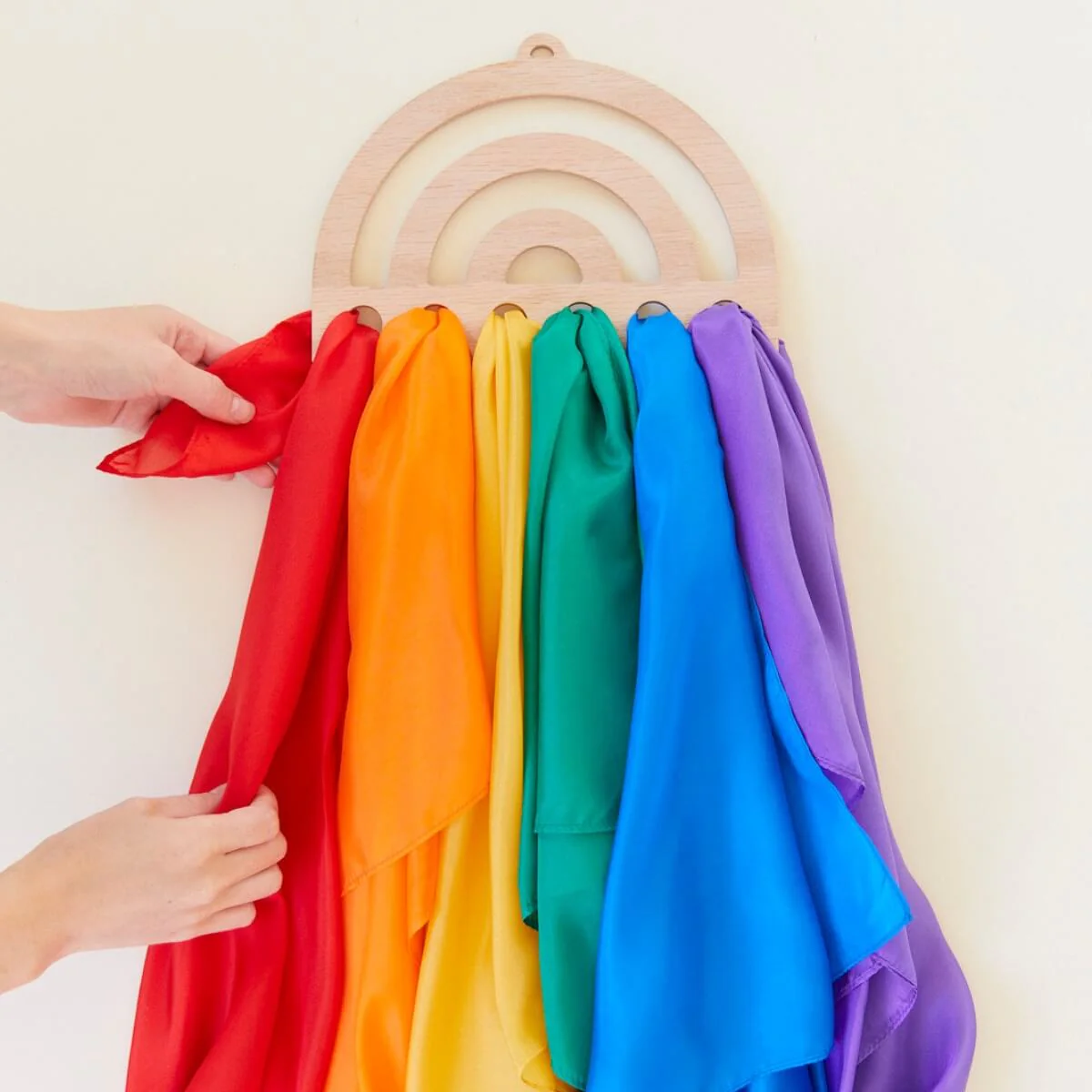 Sarah's Silks Wooden Playsilk Display - Rainbow Small