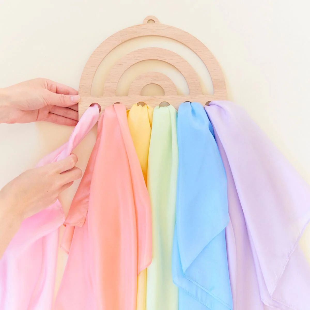 Sarah's Silks Wooden Playsilk Display - Rainbow Small - Image 2