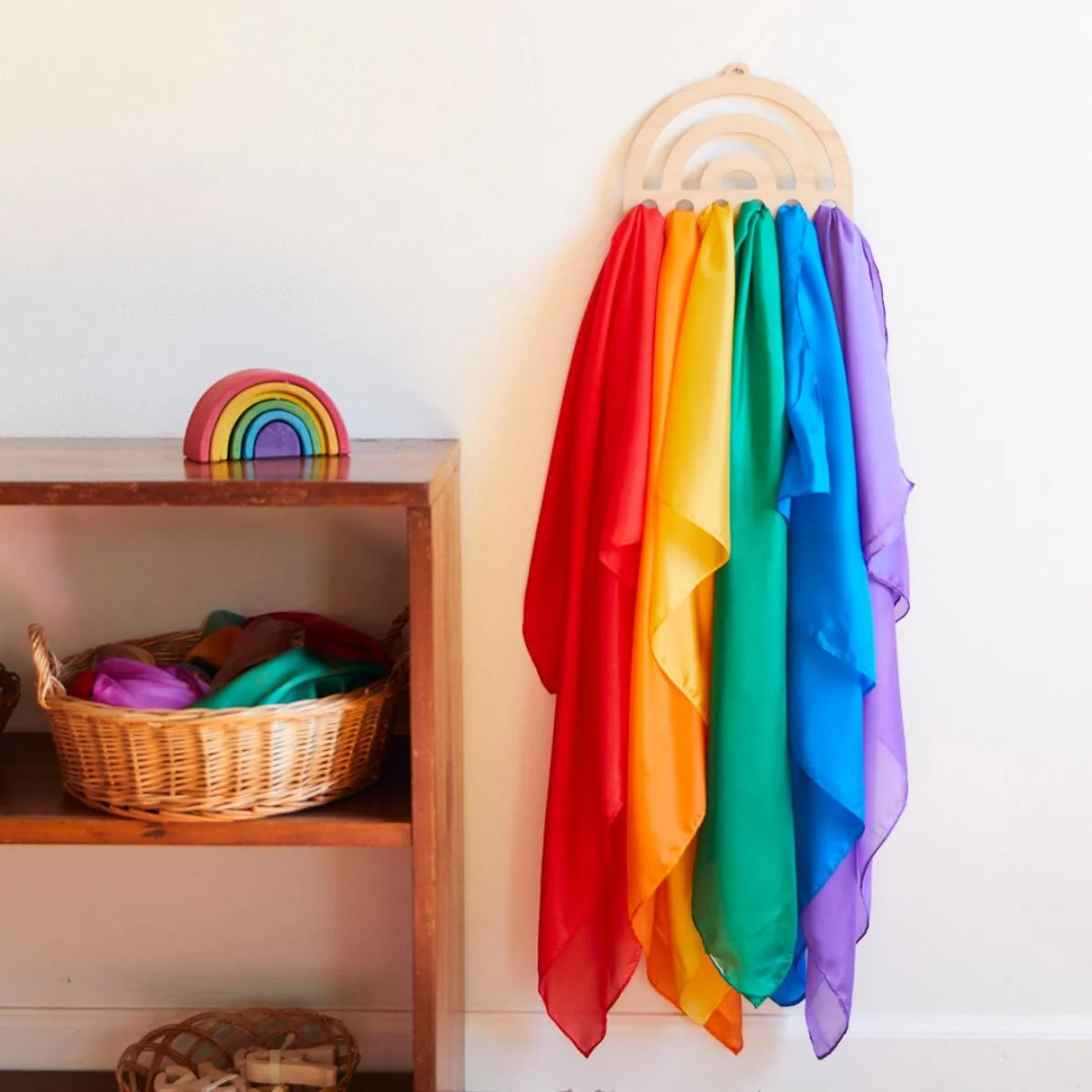 Sarah's Silks Wooden Playsilk Display - Rainbow Small - Image 3