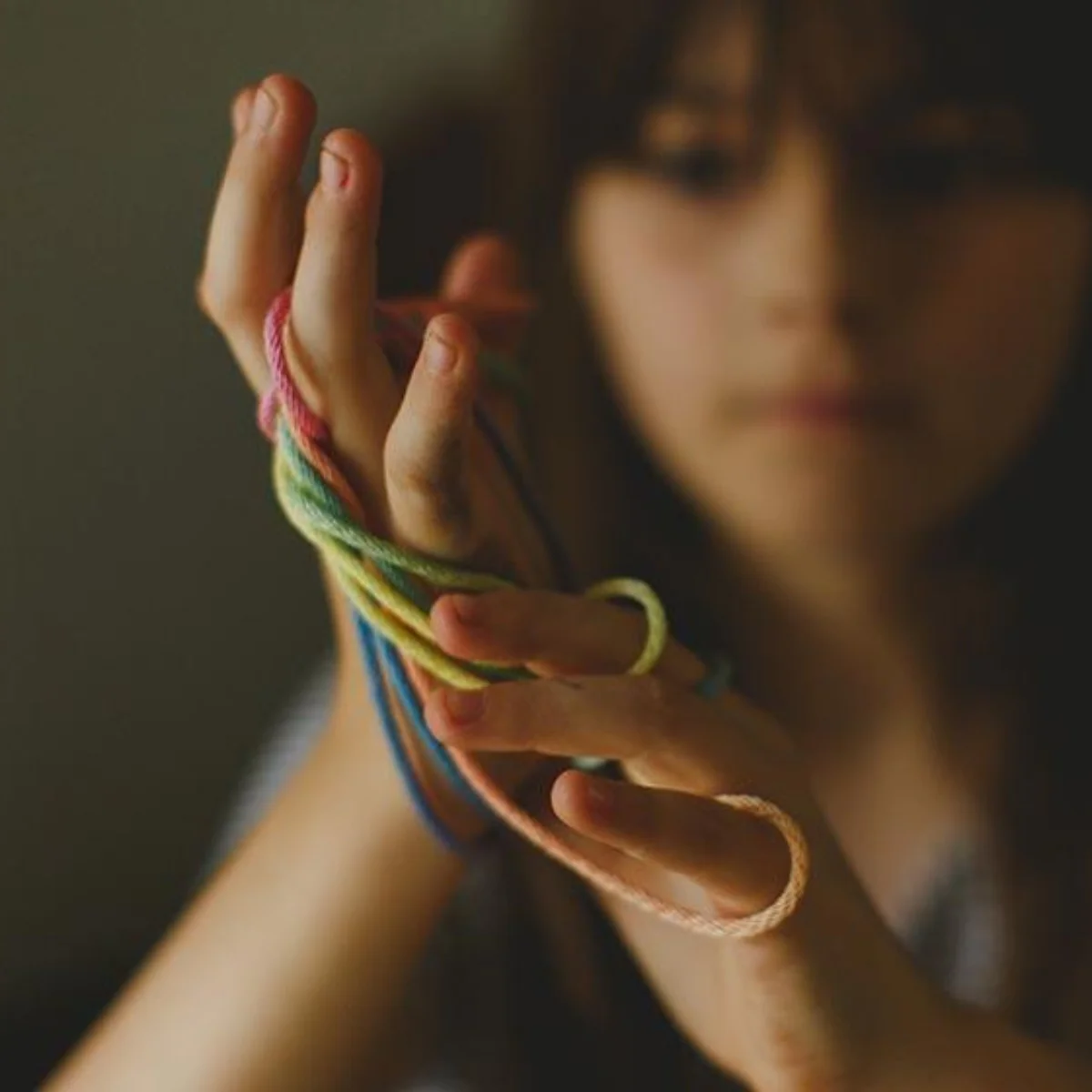 Sarah's Silks String Games - Rainbow - Image 2