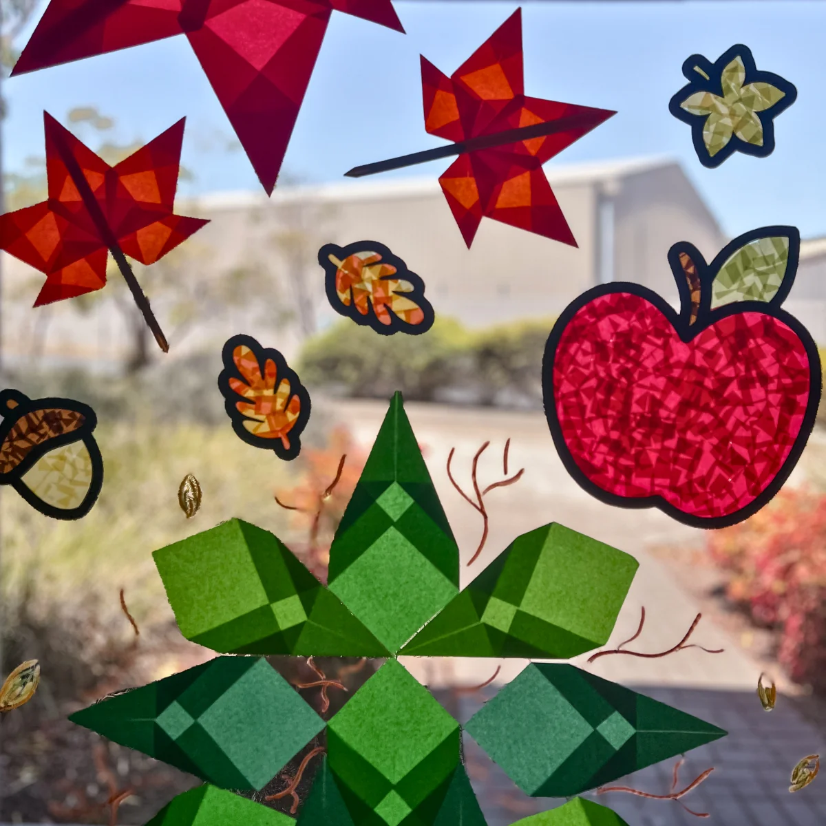 URSUS Suncatcher Kit - Set of 12 - Autumn - Image 2