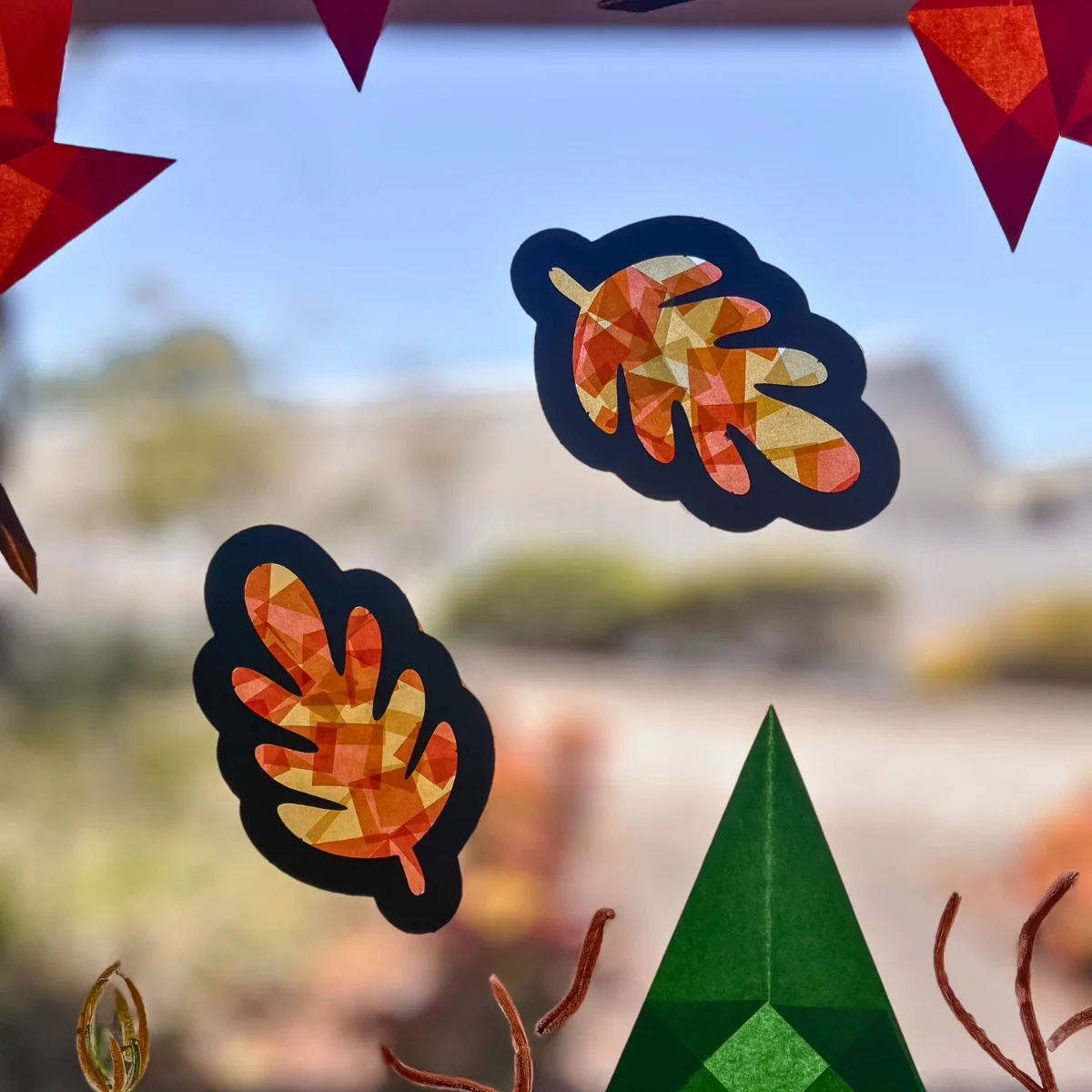 URSUS Suncatcher Kit - Set of 12 - Autumn - Image 3