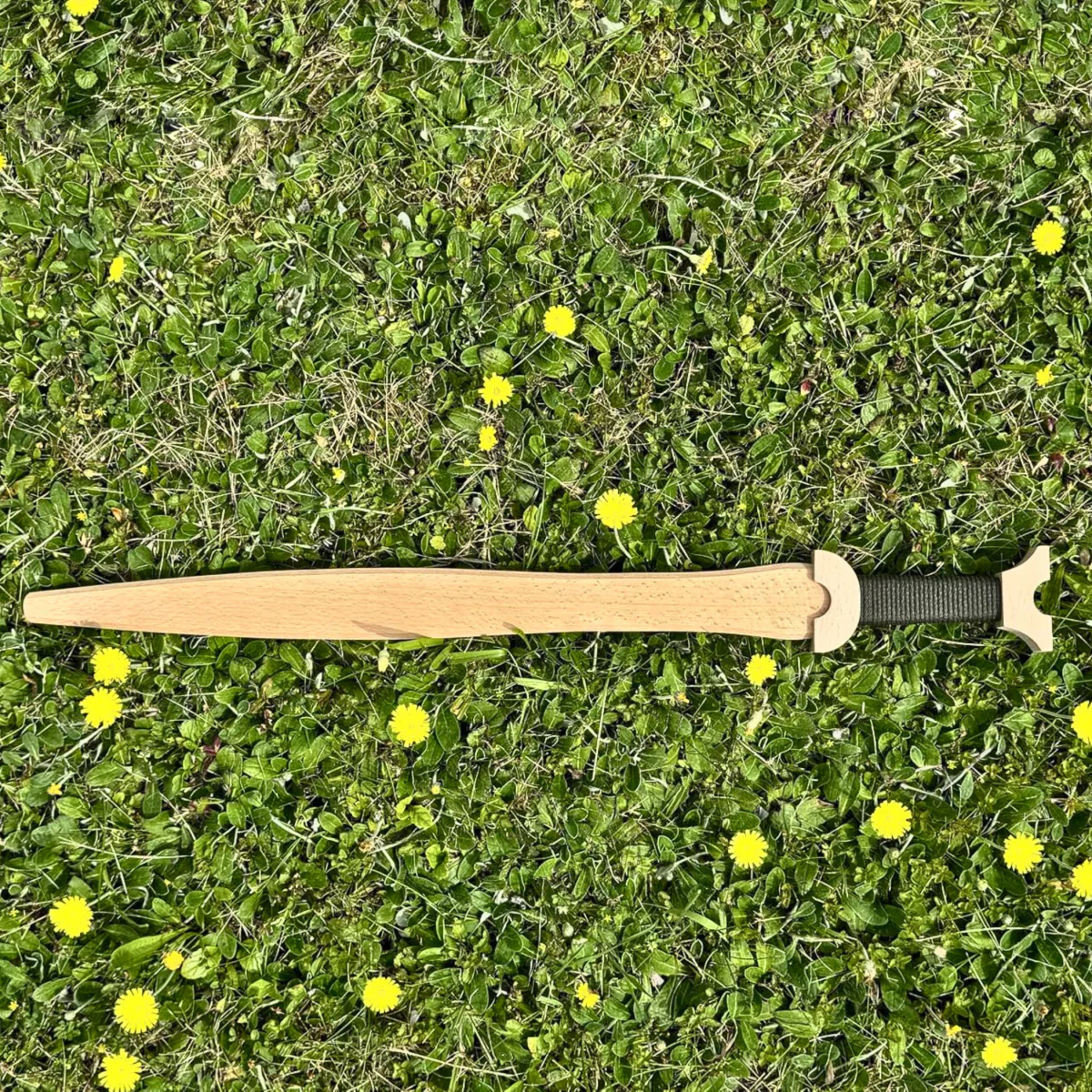 VAH Wooden Sword - Celtic Yoric 60cm - Image 2