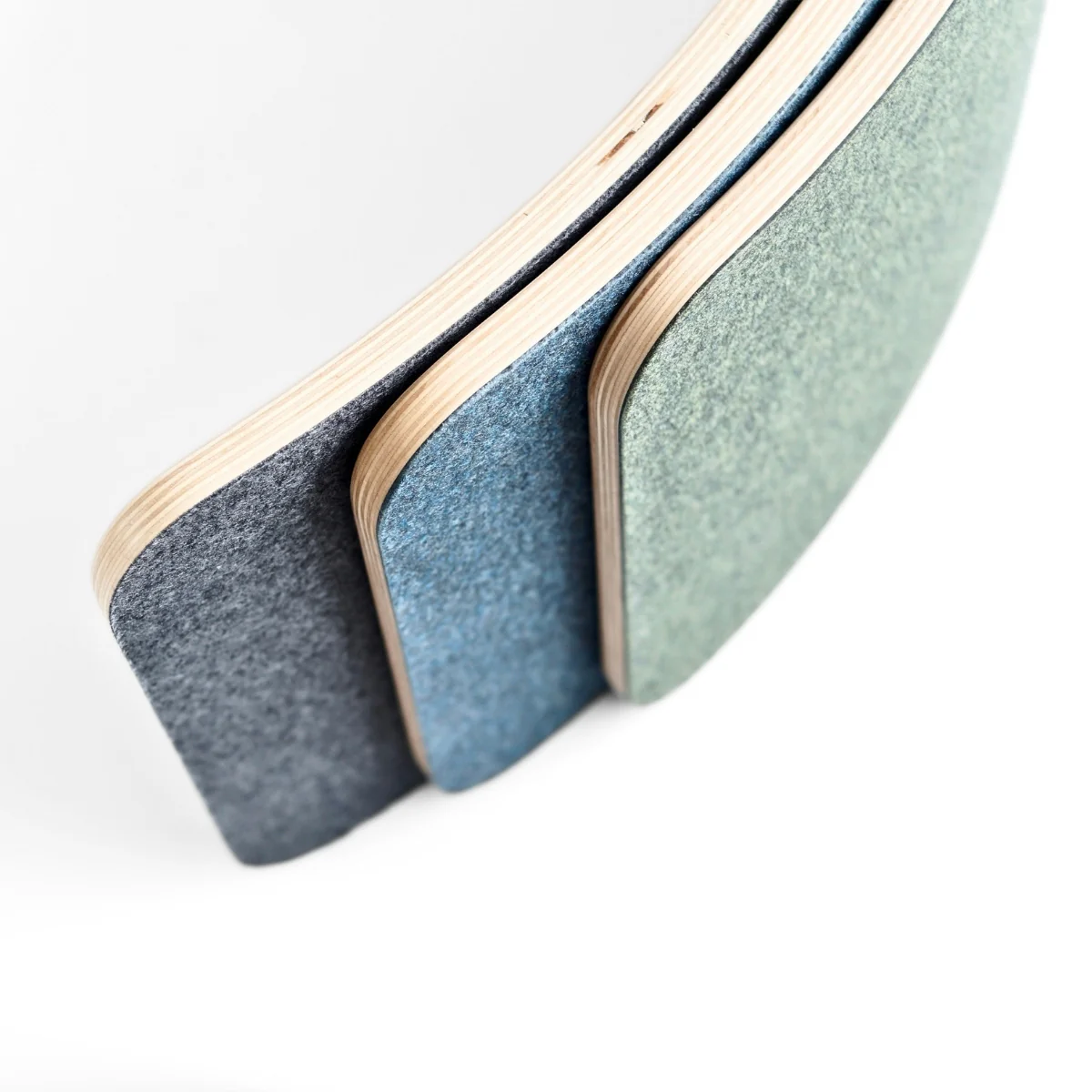 Wobbel Balance Board - Lite with Hardwearing Recycled Vegan Felt Base - Galaxy Blue - Image 5